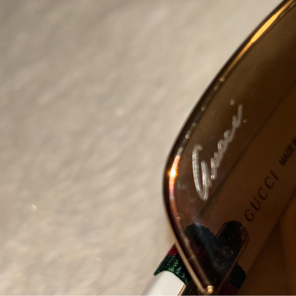 Gucci 4242/S Sunglasses w Gucci case and wipe *FLAWLESS* - Picture 8 of 10